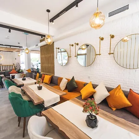 فندق Zonya