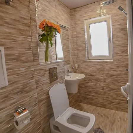 Zonya Hotel 3*