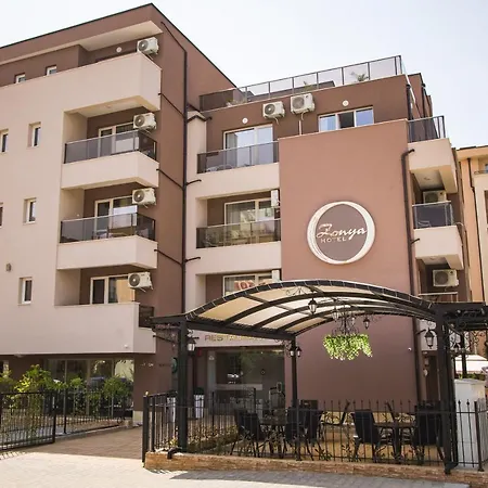 Zonya 3*