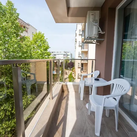 Отель Zonya Солнечный берег